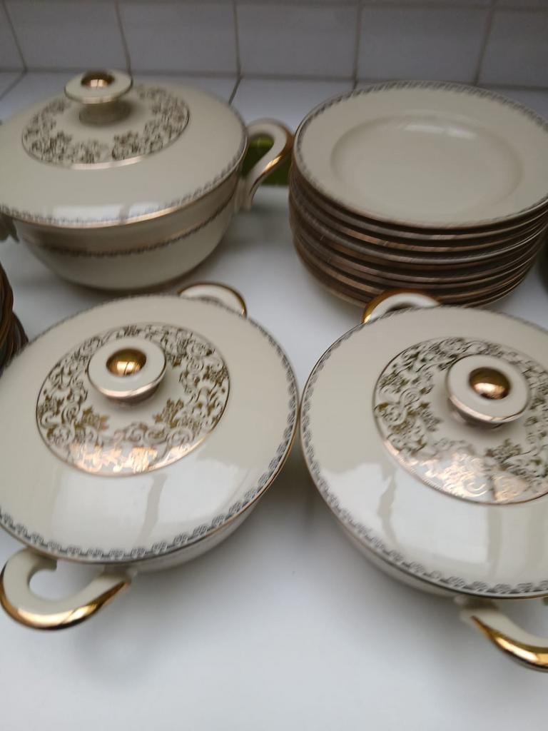 Services porcelaine, Ophalen