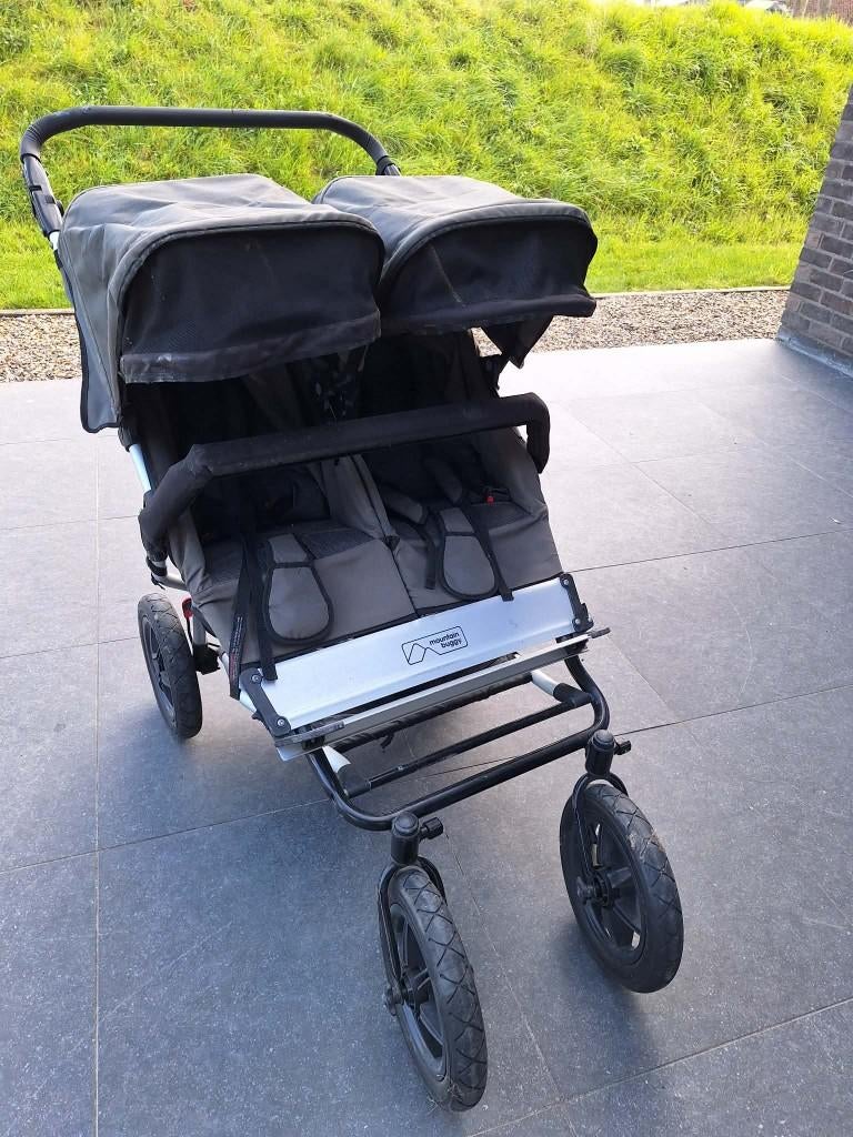 Dubbele buggy Mountain Buggy, Ophalen, Gebruikt, Overige merken, Duomodel