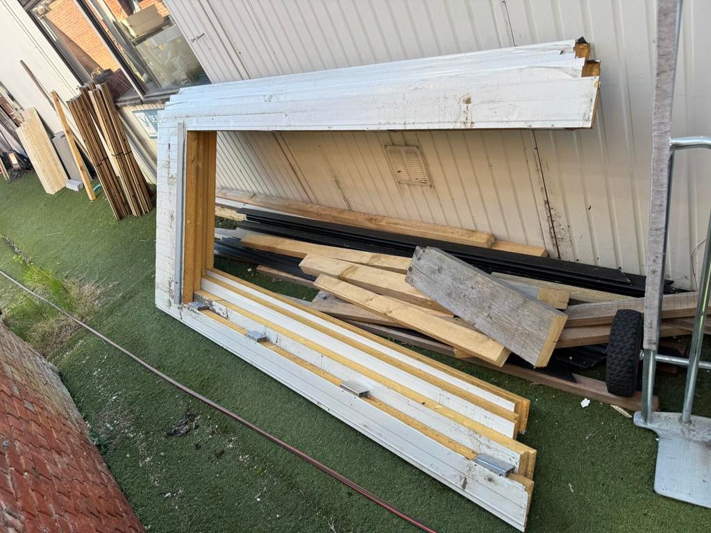 Geisoleerde deurdoorgangen voor sandwichplaten, Ophalen, Zo goed als nieuw