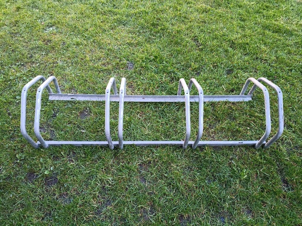 range vélos, Autos : Divers, Porte-vélos, Enlèvement, 3 vélos ou plus, Utilisé