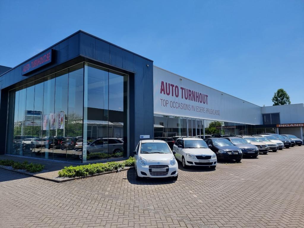 * Auto Turnhout *